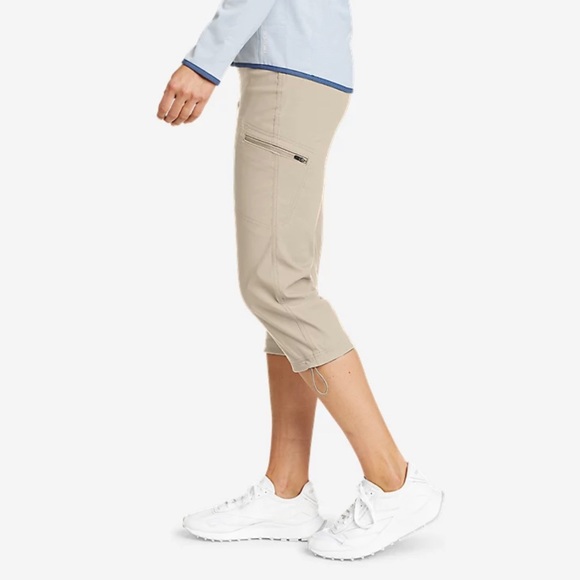 Eddie Bauer Pants & Jumpsuits Nwot Eddie Bauer Rainier High Rise Stretch Capri Hiking Pants